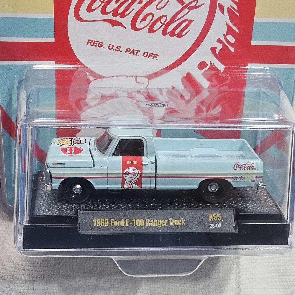 1969 Ford F-100 Ranger Truck‎ "Coca Cola" 1:64 Model M2 Machines 52500 NEW - Picture 14 of 14